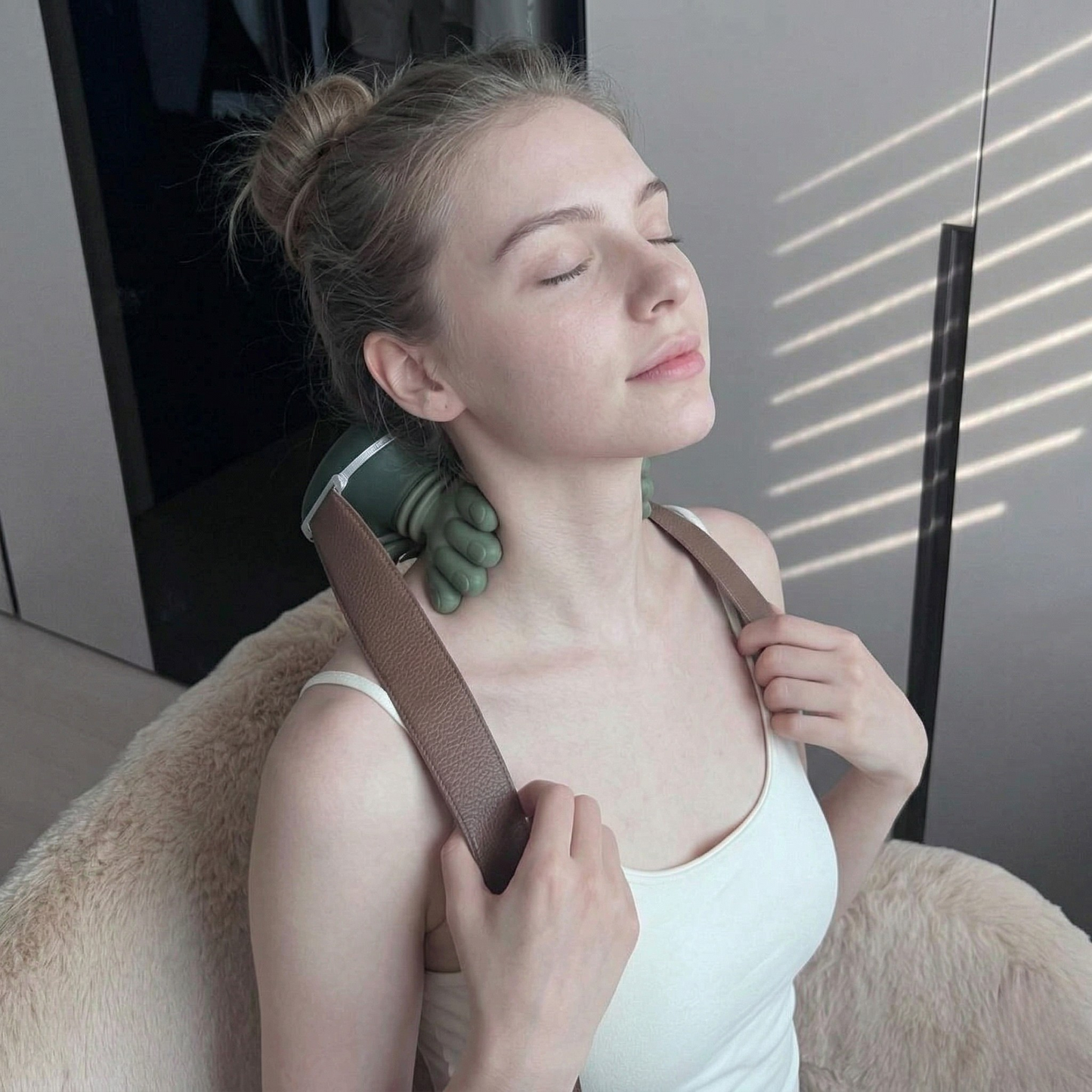 Vexalunes Portable Neck & Shoulder Massager with Heat Therapy